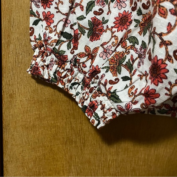 Old Navy Floral Blouse - Picture 6 of 8